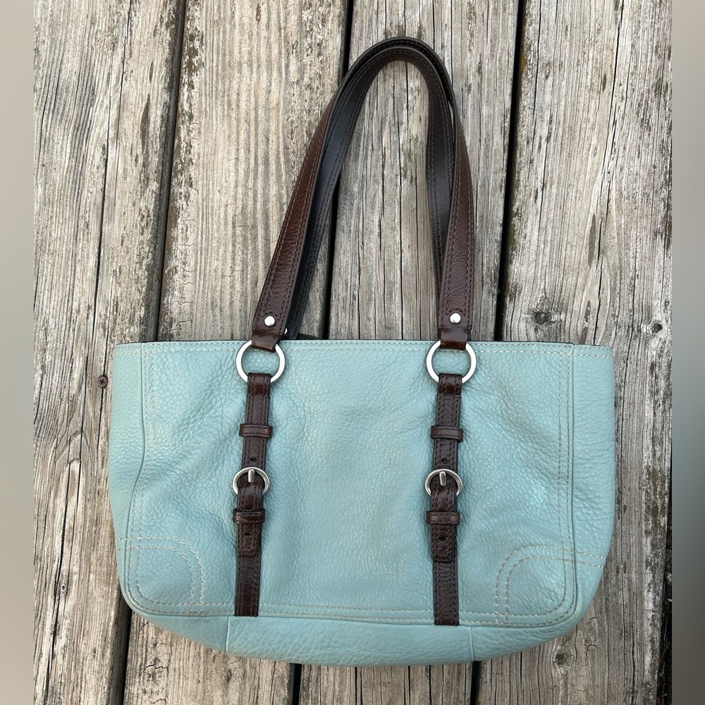 Coach Chelsea Shoulder Bag